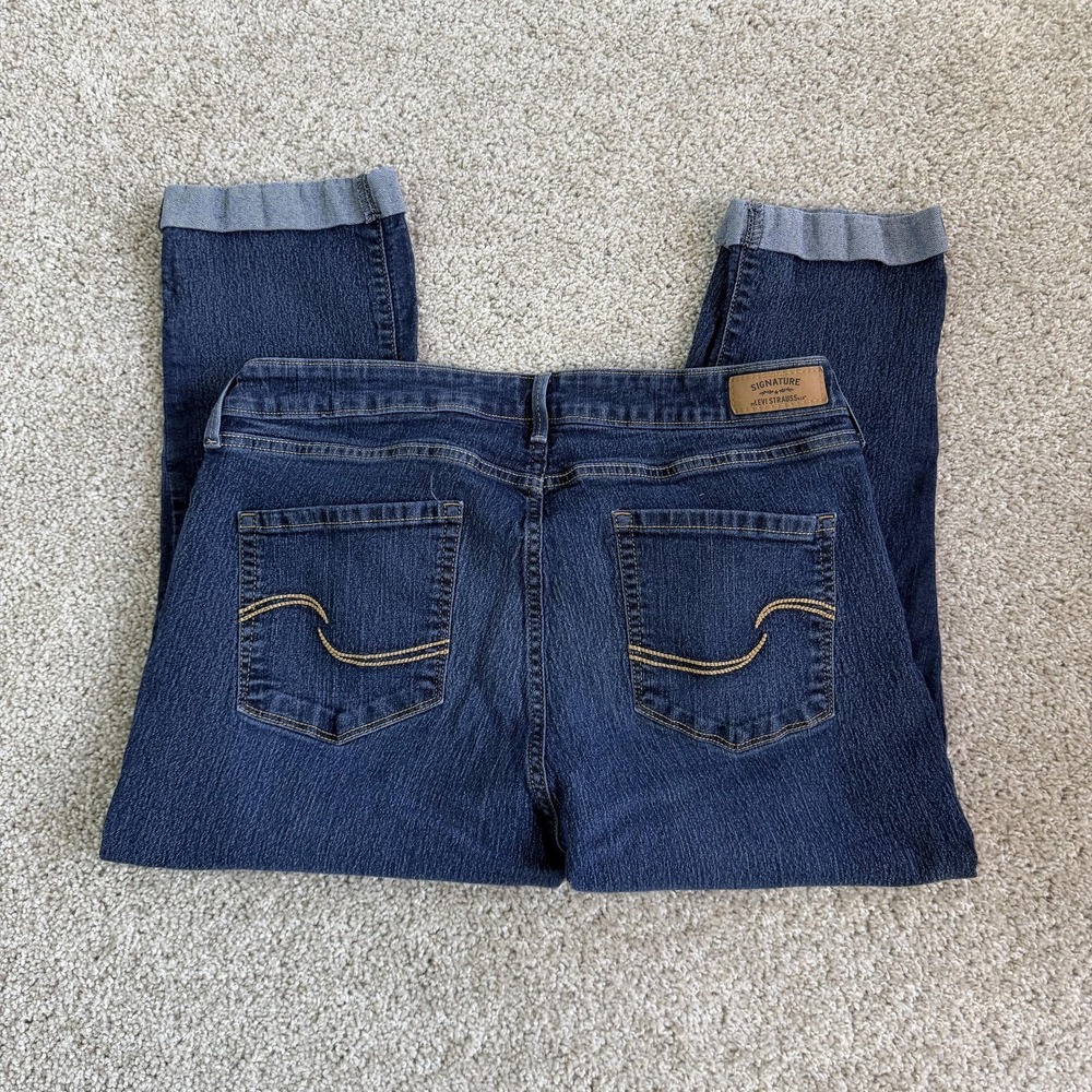 Levi's Signature Modern Capri Jeans Womens 18 34W Dark Wash Blue Stretch Denim